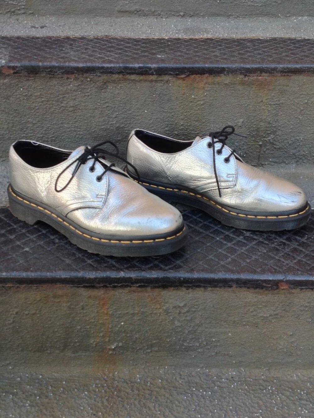 Dr. Martens Shoes Silver Metallic 1461 Met  UK-5 USL-7 EU-28